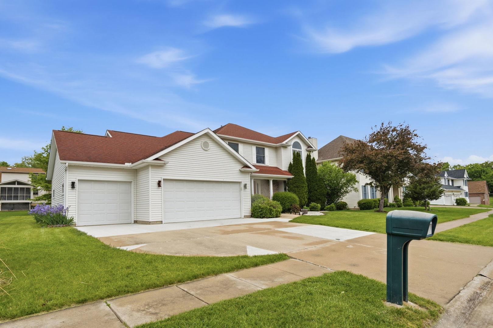 3415 79th Street, Moline, IL 61265