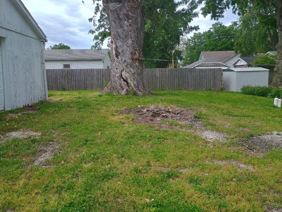 120 E Adams Street, Rushville, IL 62681
