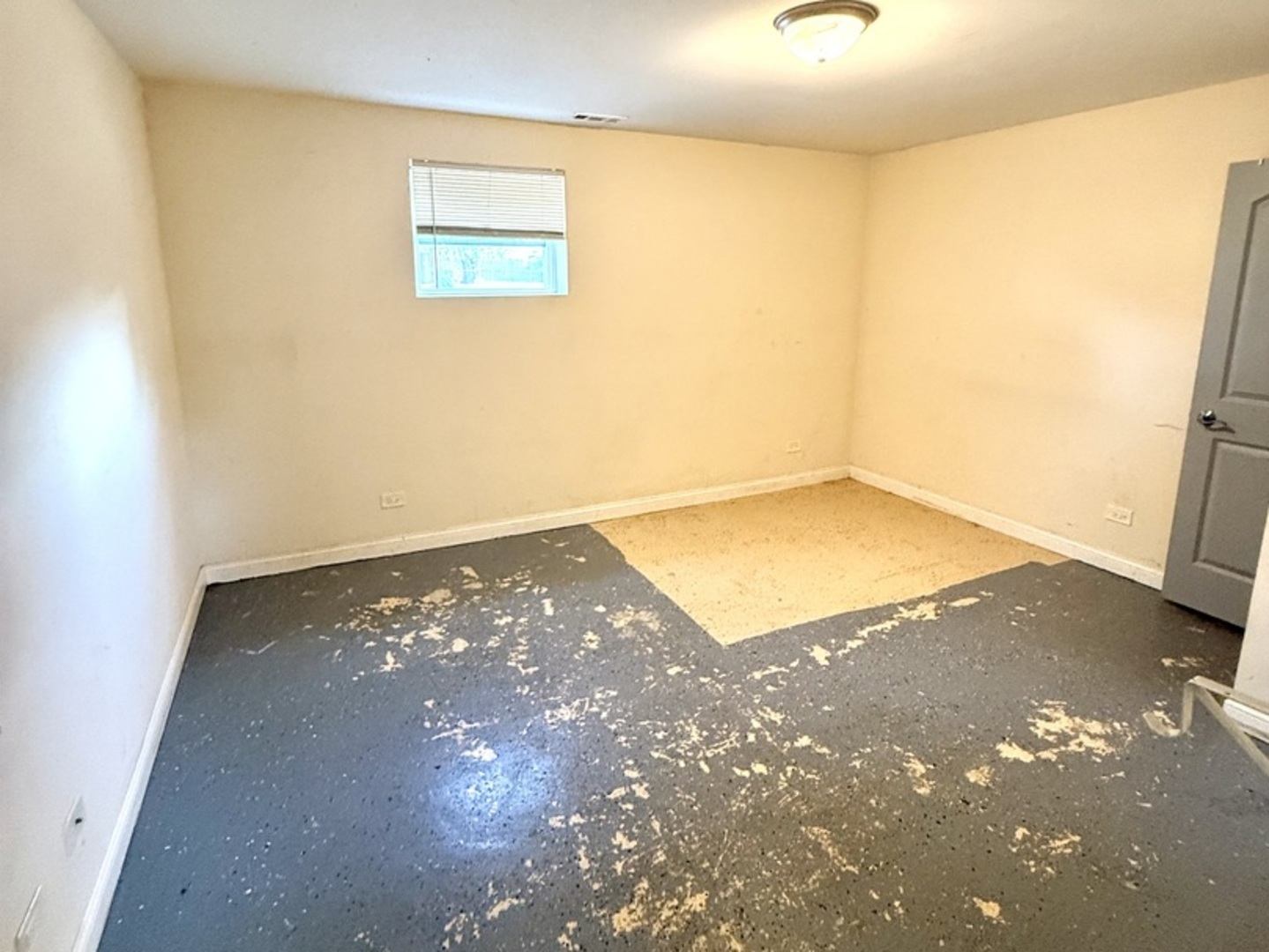 8356 S 78th Avenue, Bridgeview, IL 60455