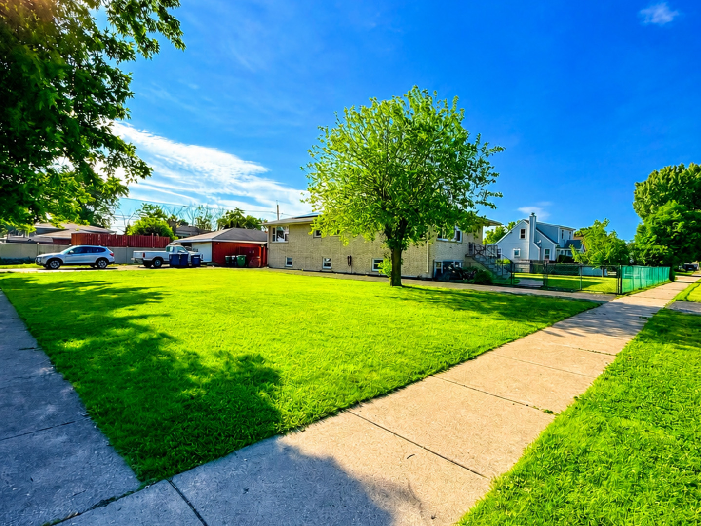 8356 S 78th Avenue, Bridgeview, IL 60455