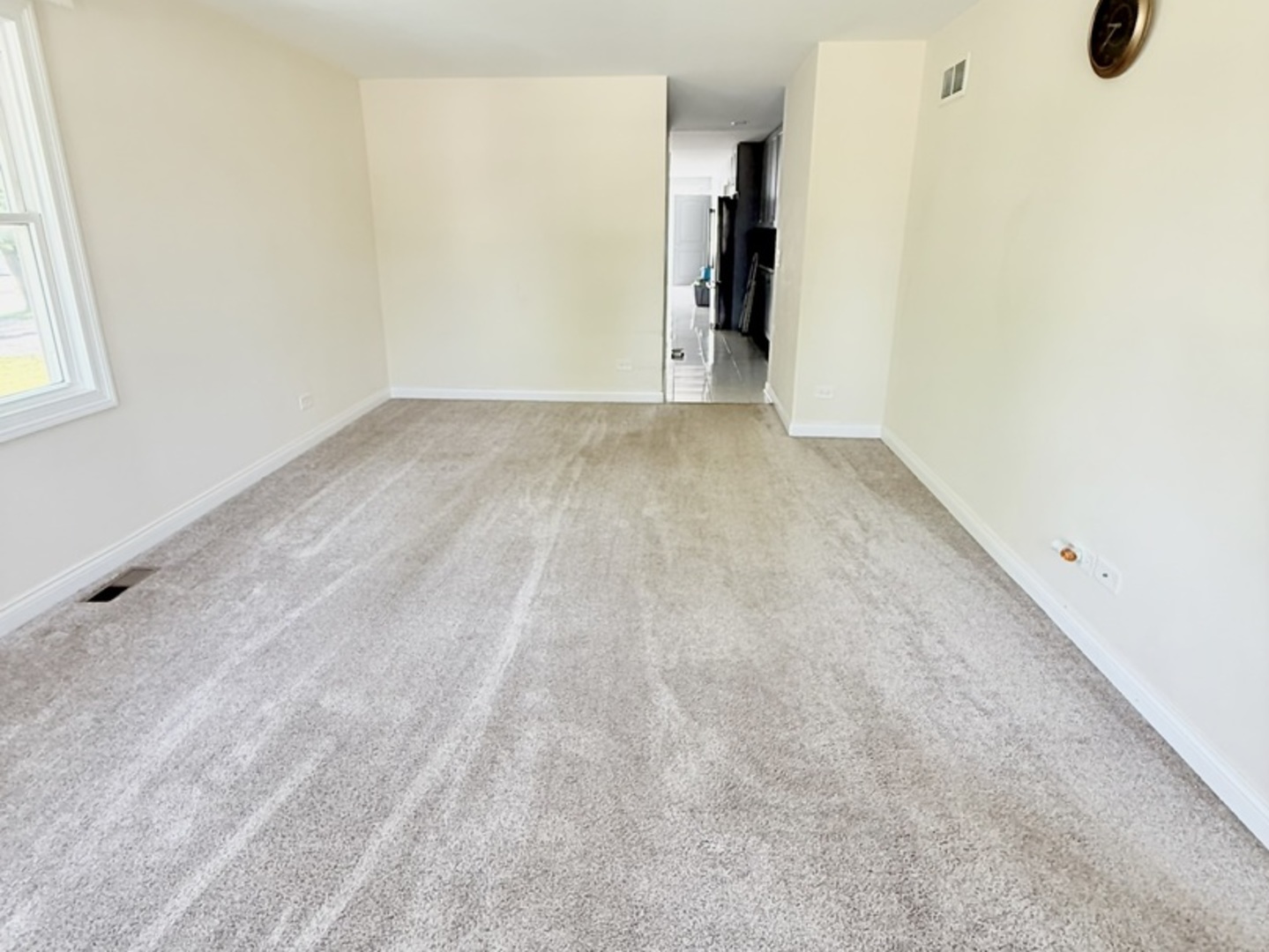 8356 S 78th Avenue, Bridgeview, IL 60455
