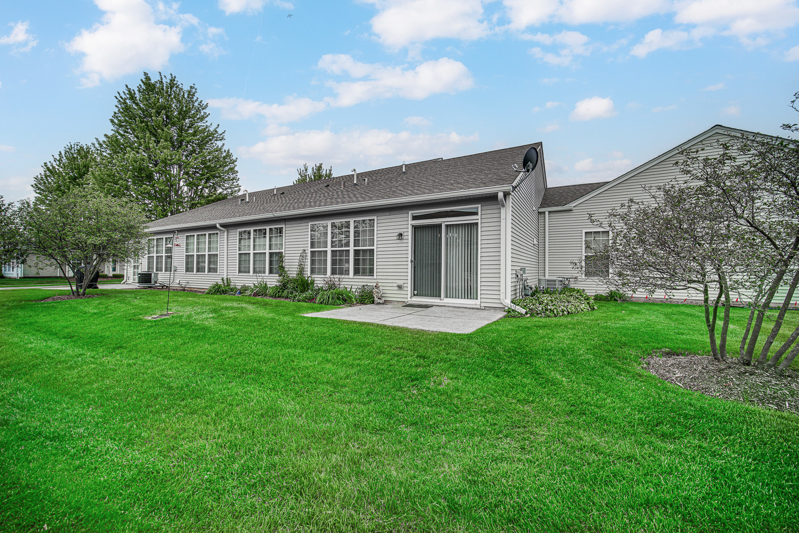 13528 Bonaire Road, Huntley, IL 60142