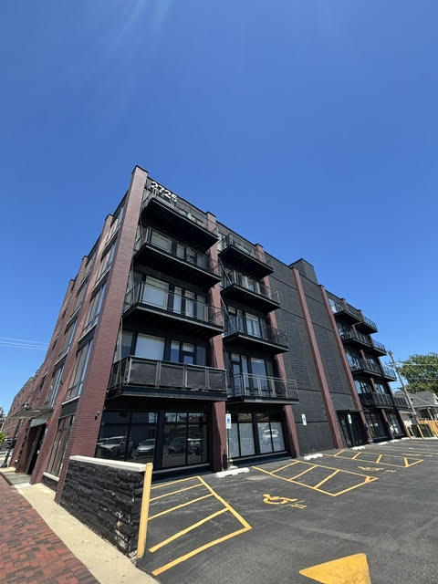 2725 Thatcher Avenue #503, River Grove, IL 60171