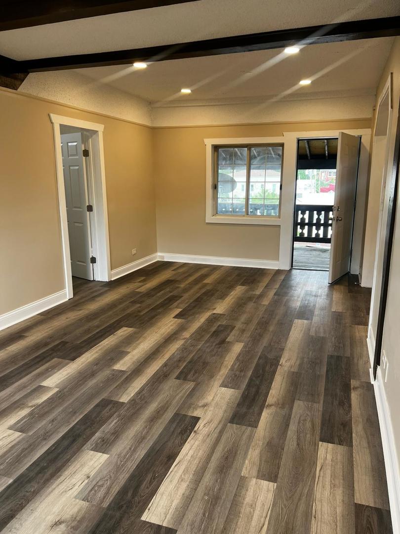 10102 Main Street #1A, Hebron, IL 60034