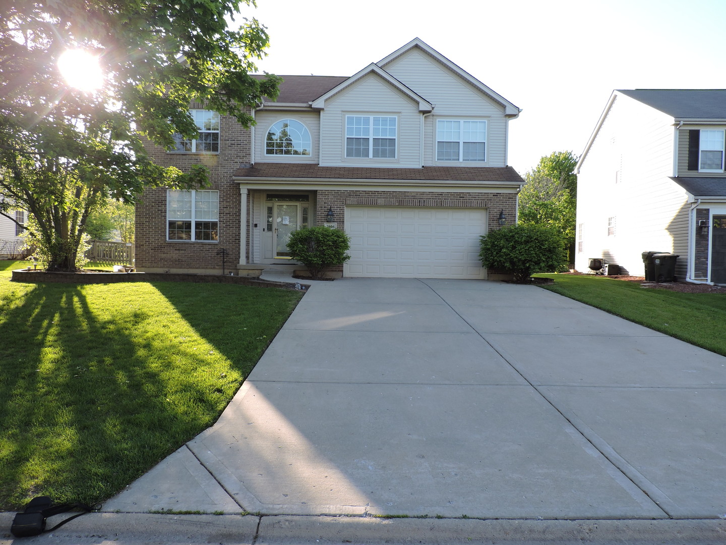 2906 Glenarye Drive, Lindenhurst, IL 60046