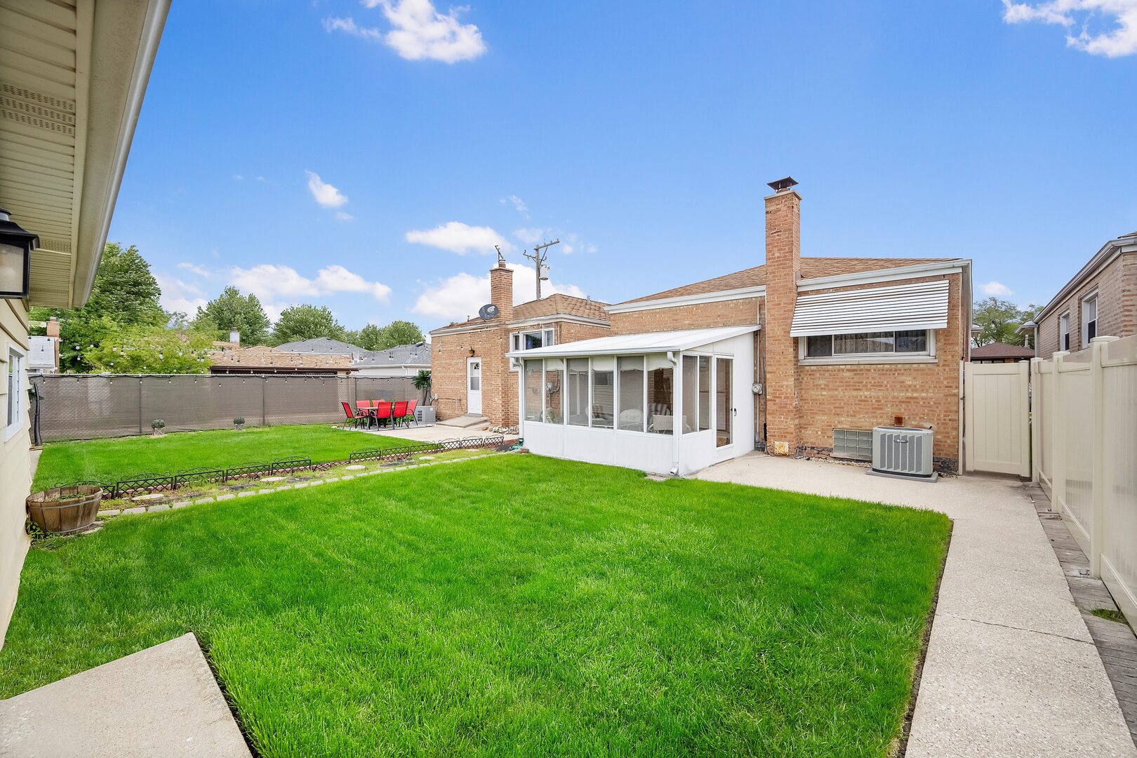 5918 S Mason Avenue, Chicago, IL 60638