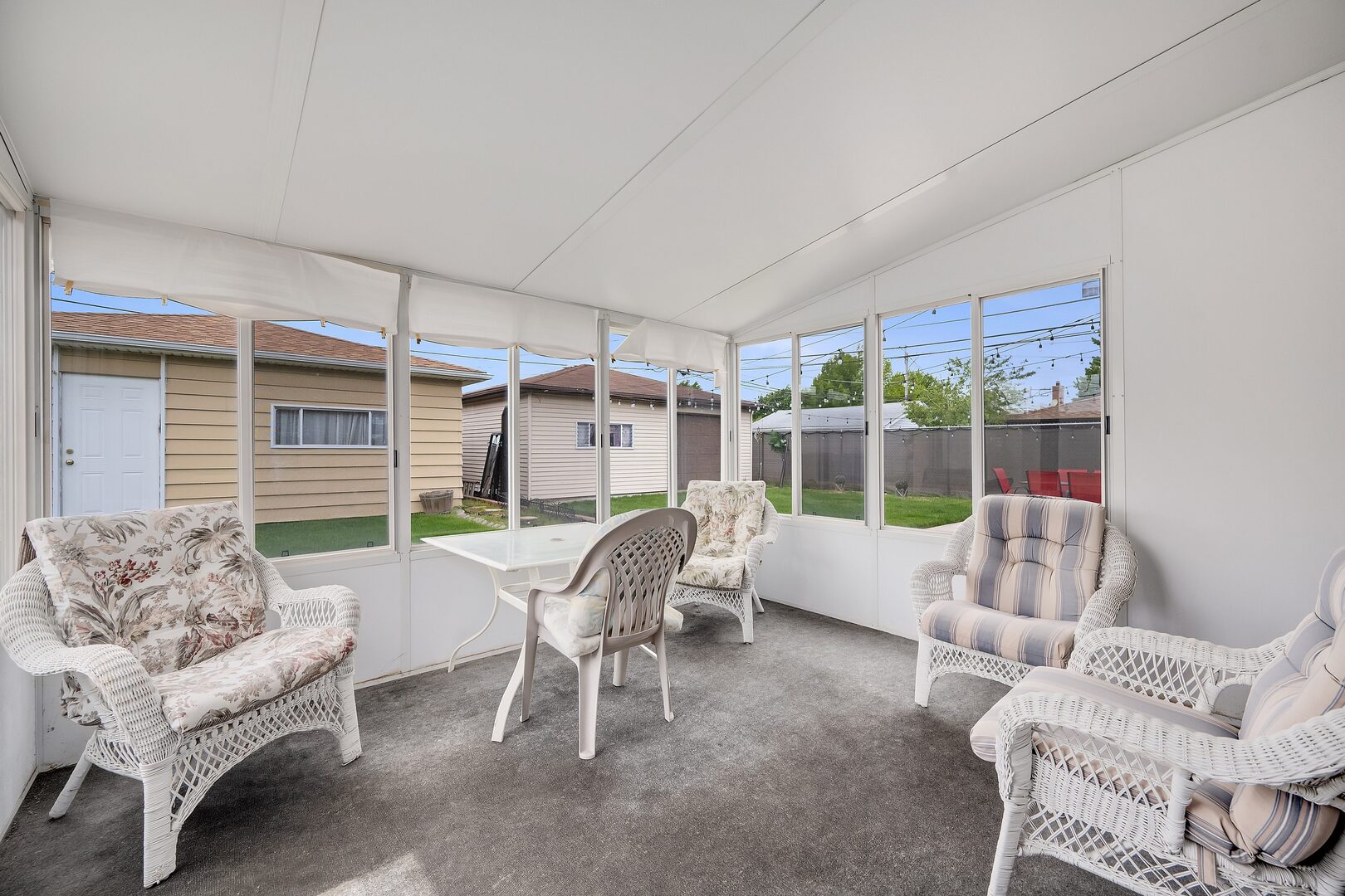 5918 S Mason Avenue, Chicago, IL 60638