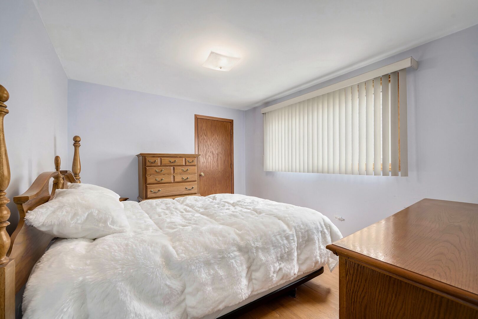 5918 S Mason Avenue, Chicago, IL 60638