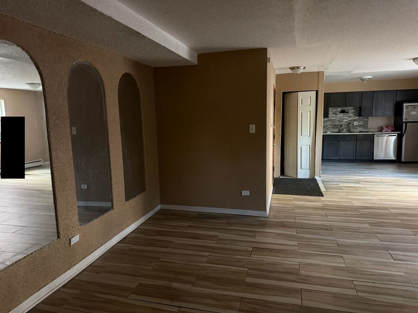 950 E 86th Street #105, Chicago, IL 60619
