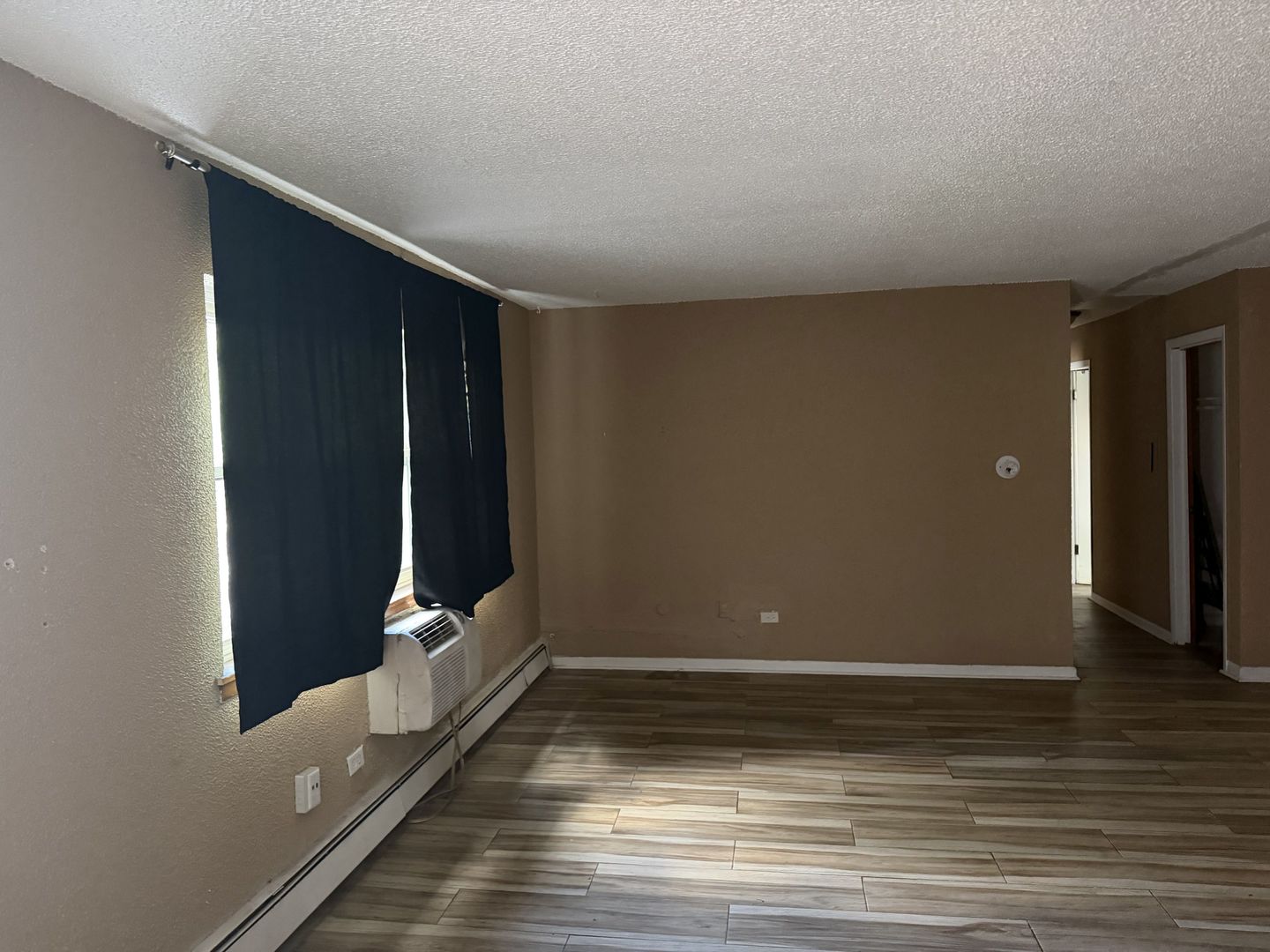 950 E 86th Street #105, Chicago, IL 60619