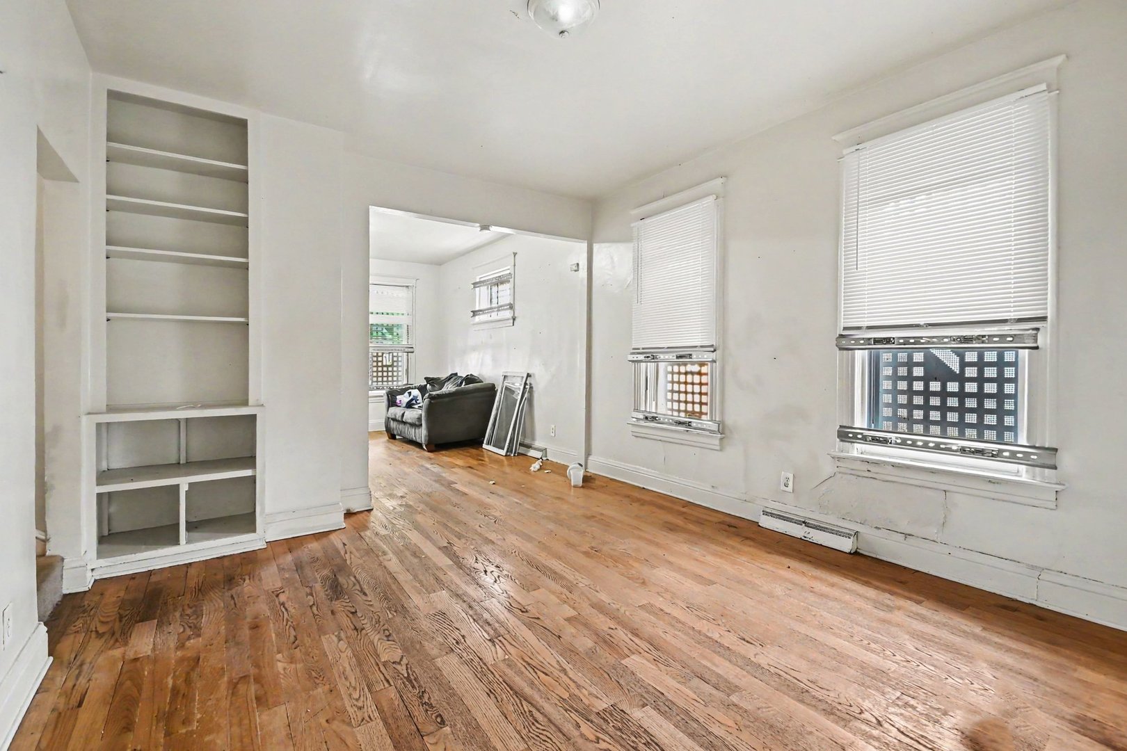 15 W Mceldowney Street, Chicago Heights, IL 60411