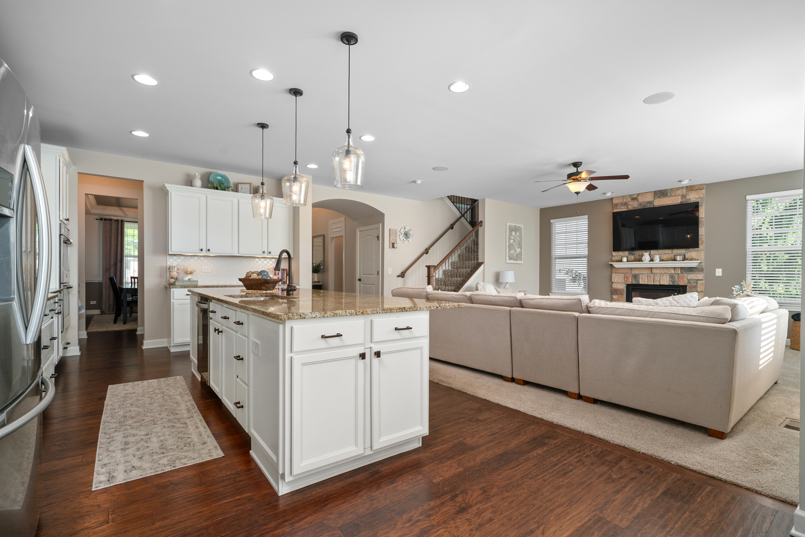 23625 N SANCTUARY CLUB Drive, Kildeer, IL 60047