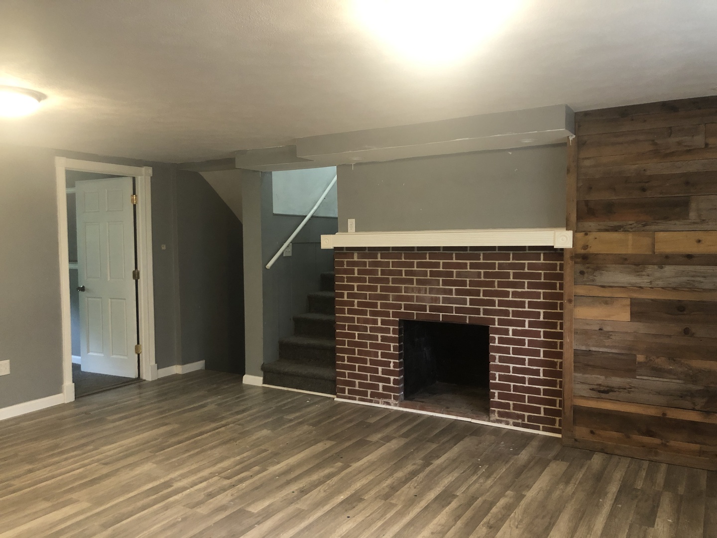 301 W Main Street, Colfax, IL 61728
