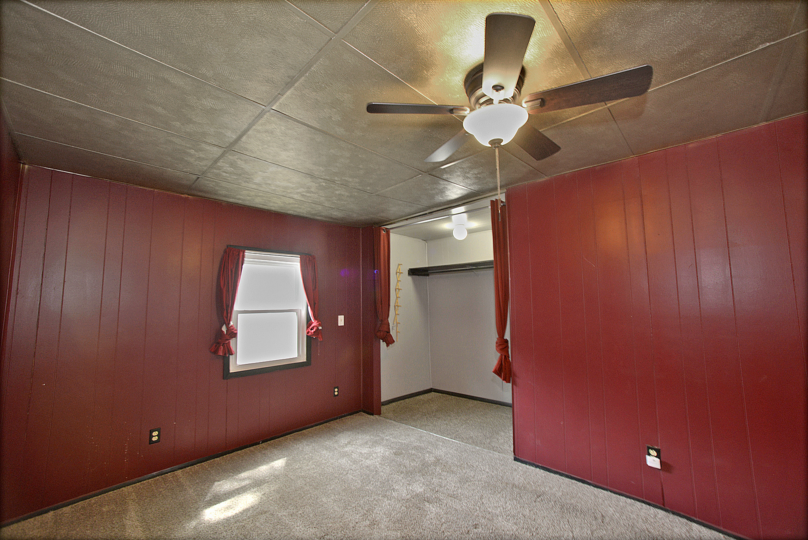 1105 W Lafayette Street, Ottawa, IL 61350