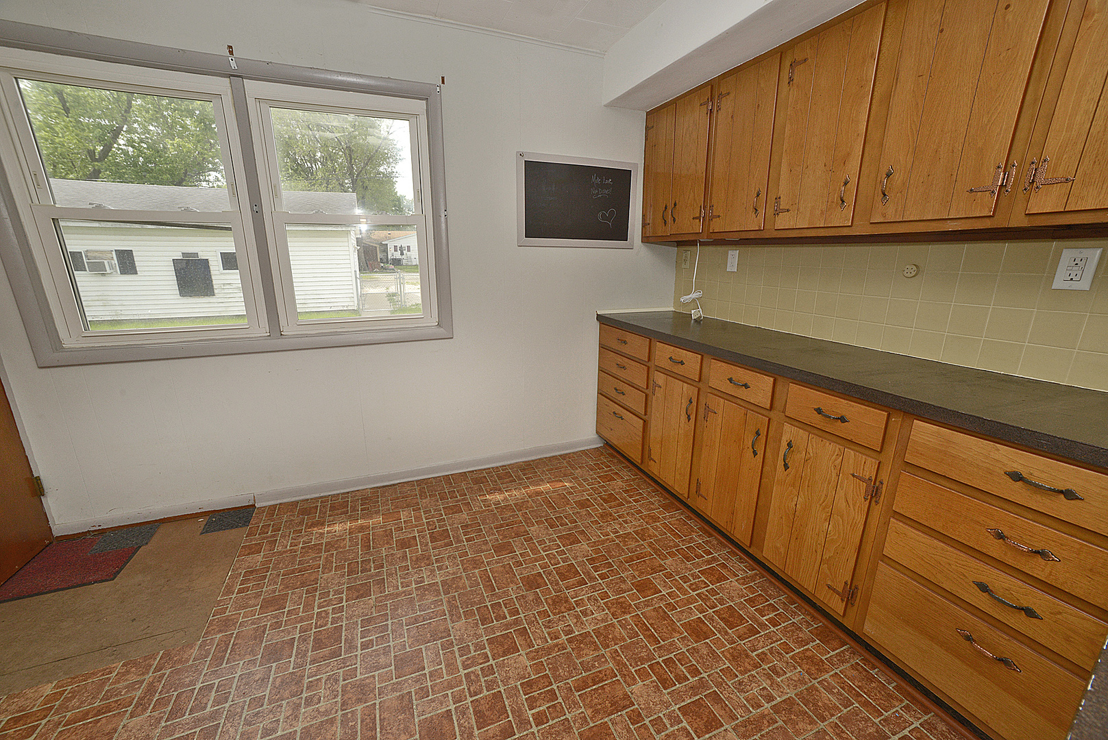 1105 W Lafayette Street, Ottawa, IL 61350