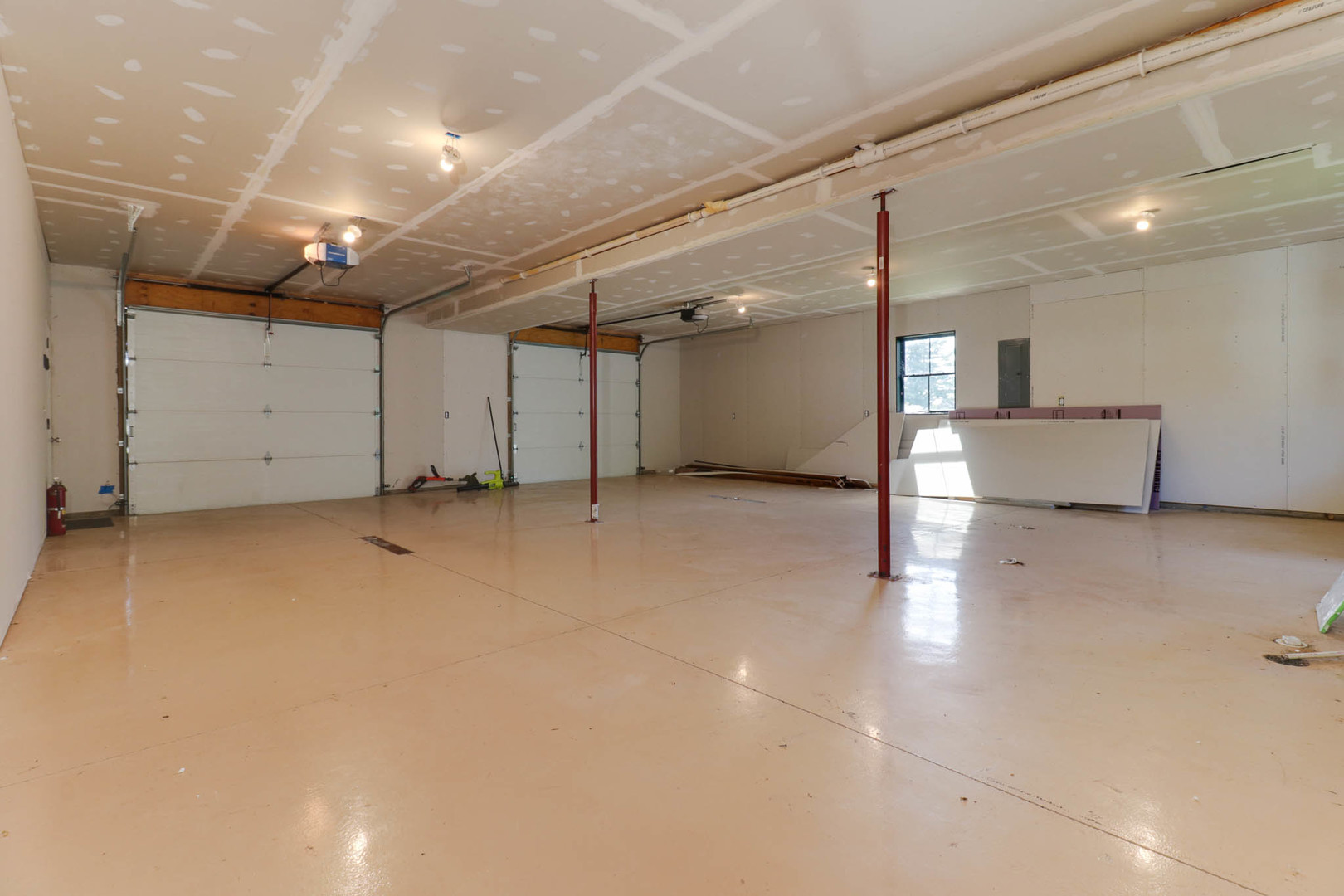 7845 Fitzgerald Road, Clinton, IL 61727