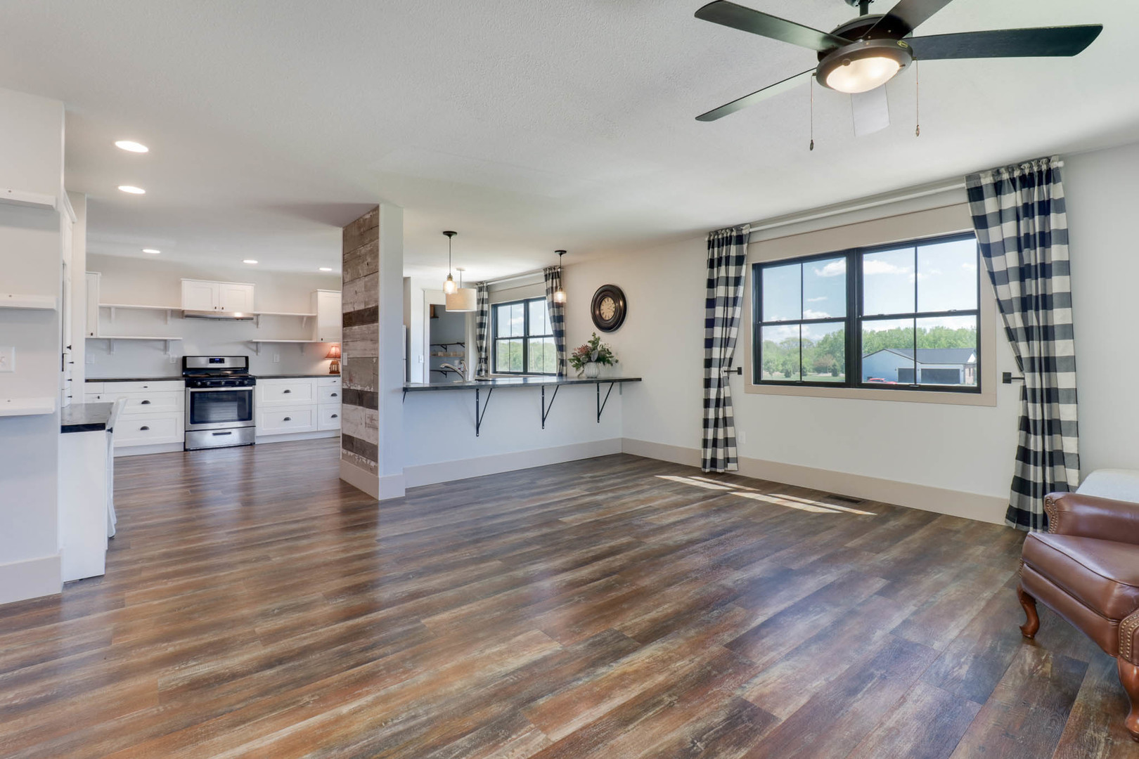 7845 Fitzgerald Road, Clinton, IL 61727