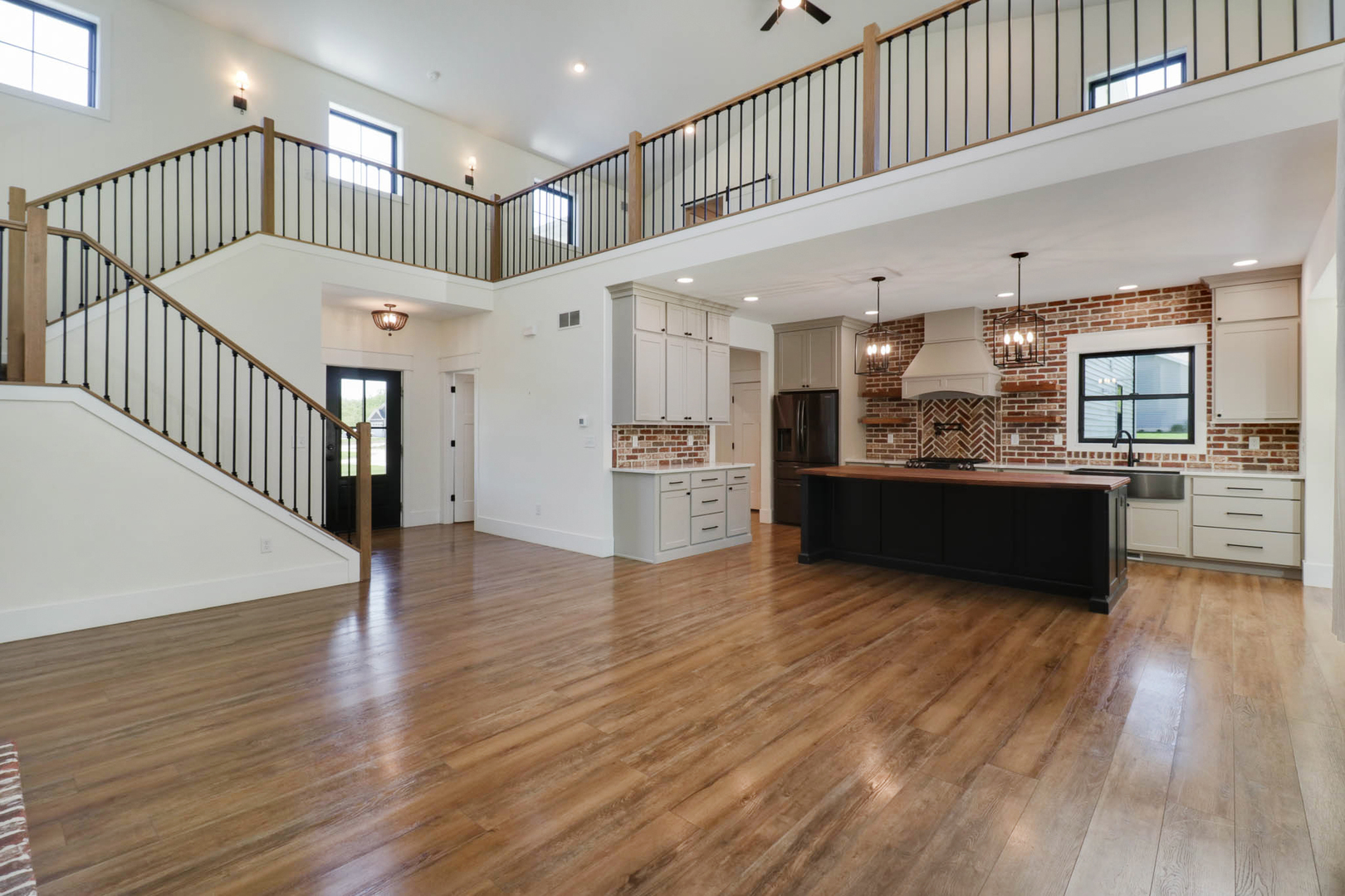 7845 Fitzgerald Road, Clinton, IL 61727