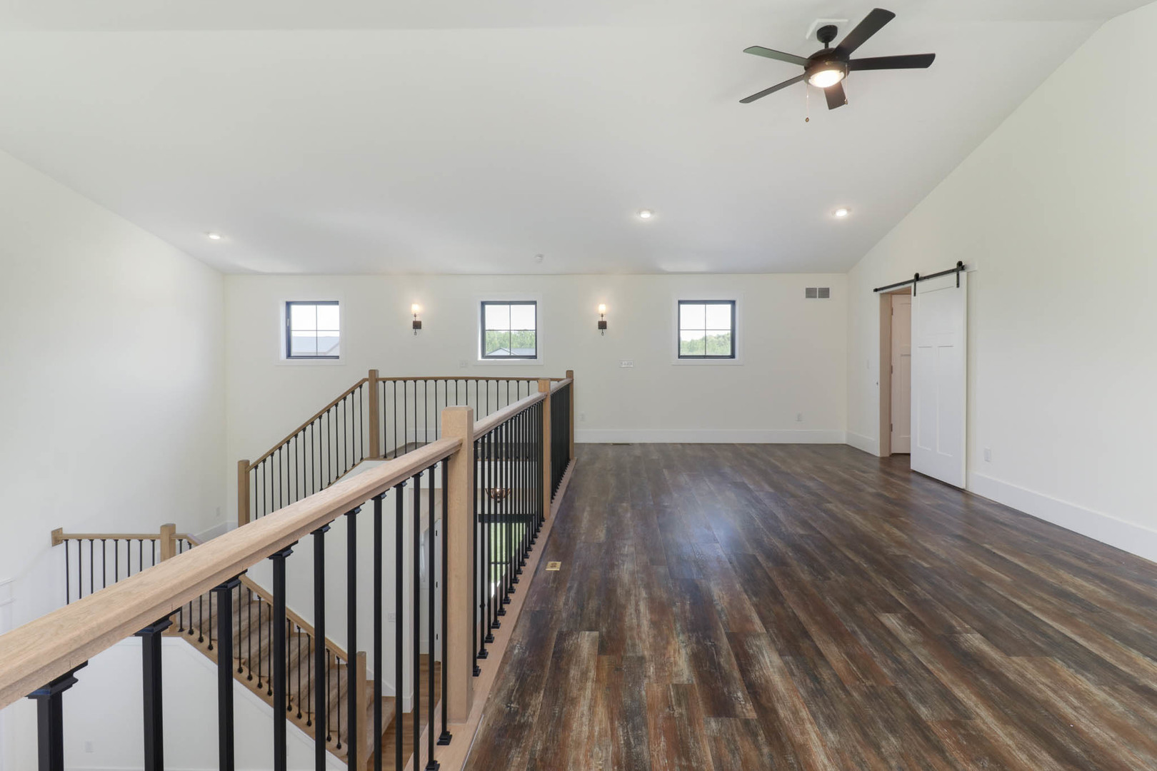 7845 Fitzgerald Road, Clinton, IL 61727