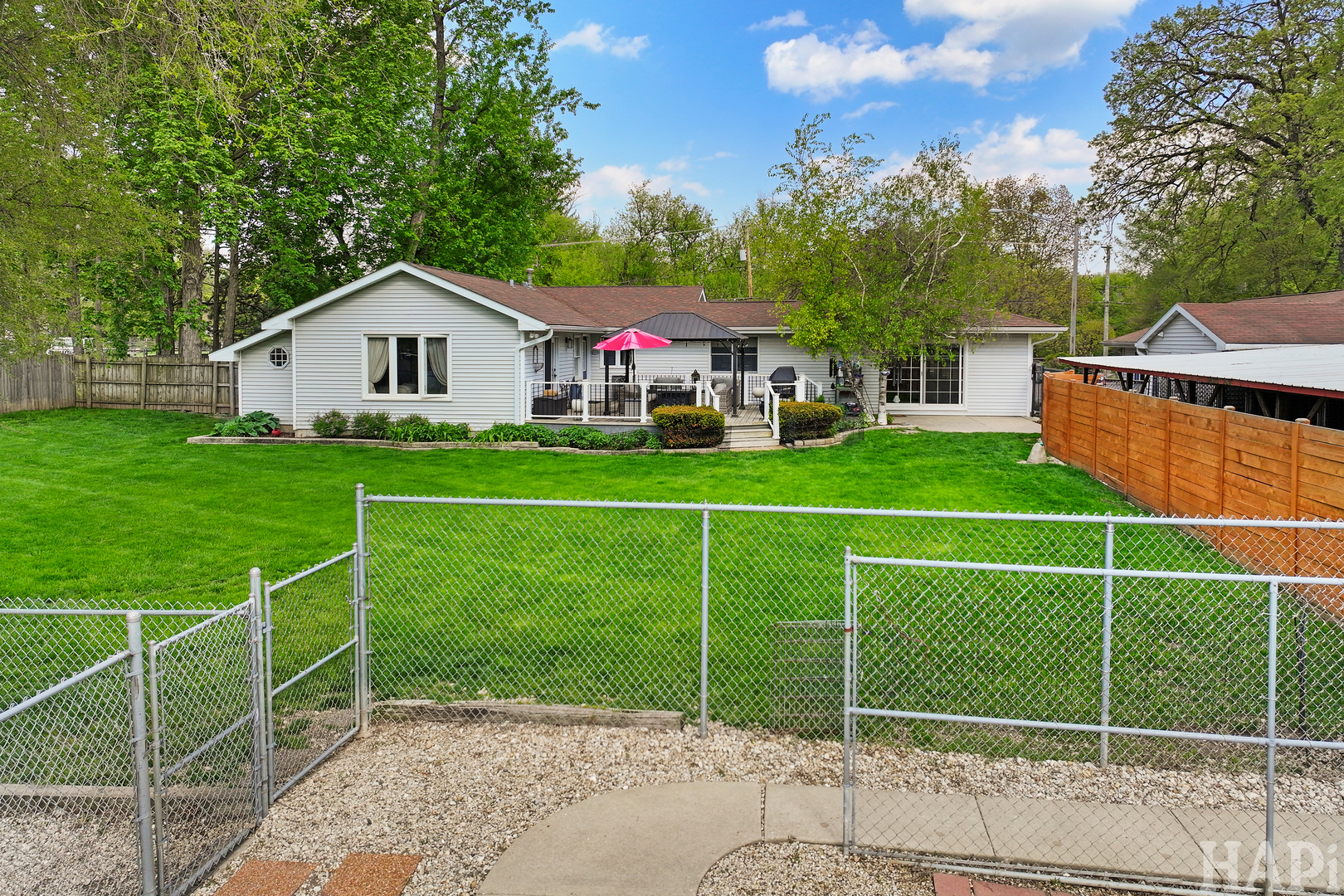 4403 Roberts Road, Island Lake, IL 60042