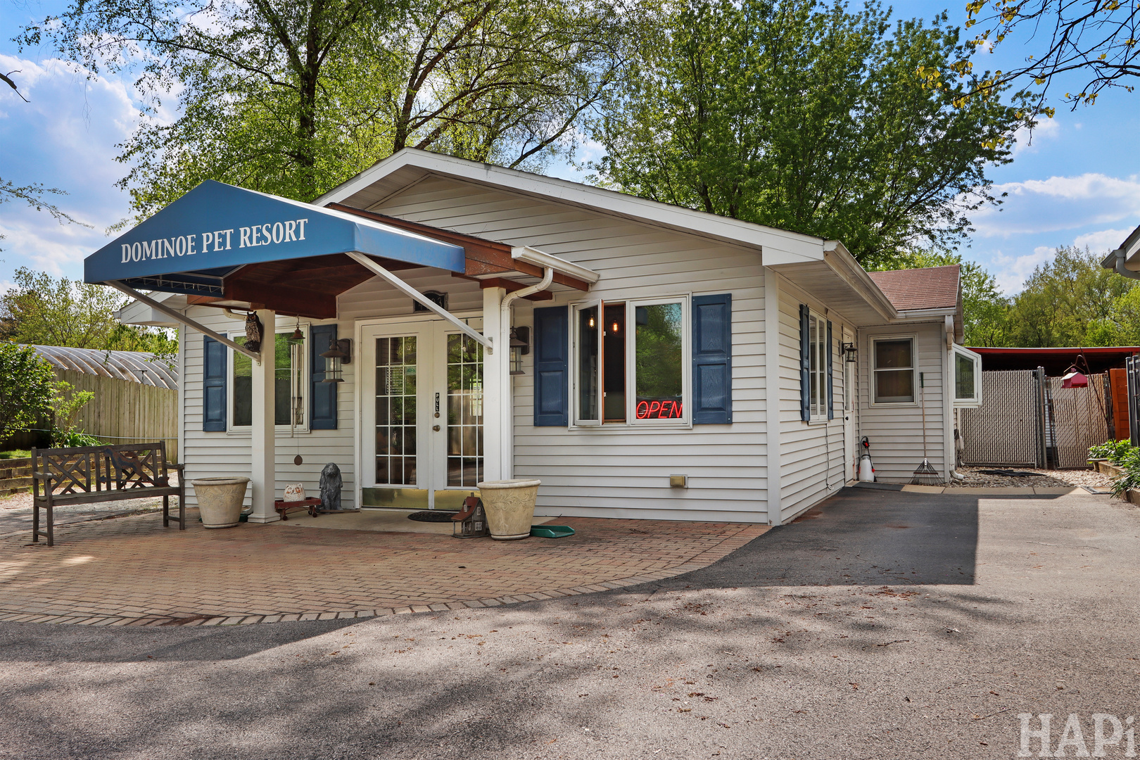 4403 Roberts Road, Island Lake, IL 60042