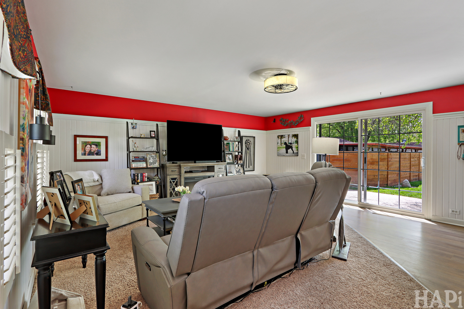 4403 Roberts Road, Island Lake, IL 60042