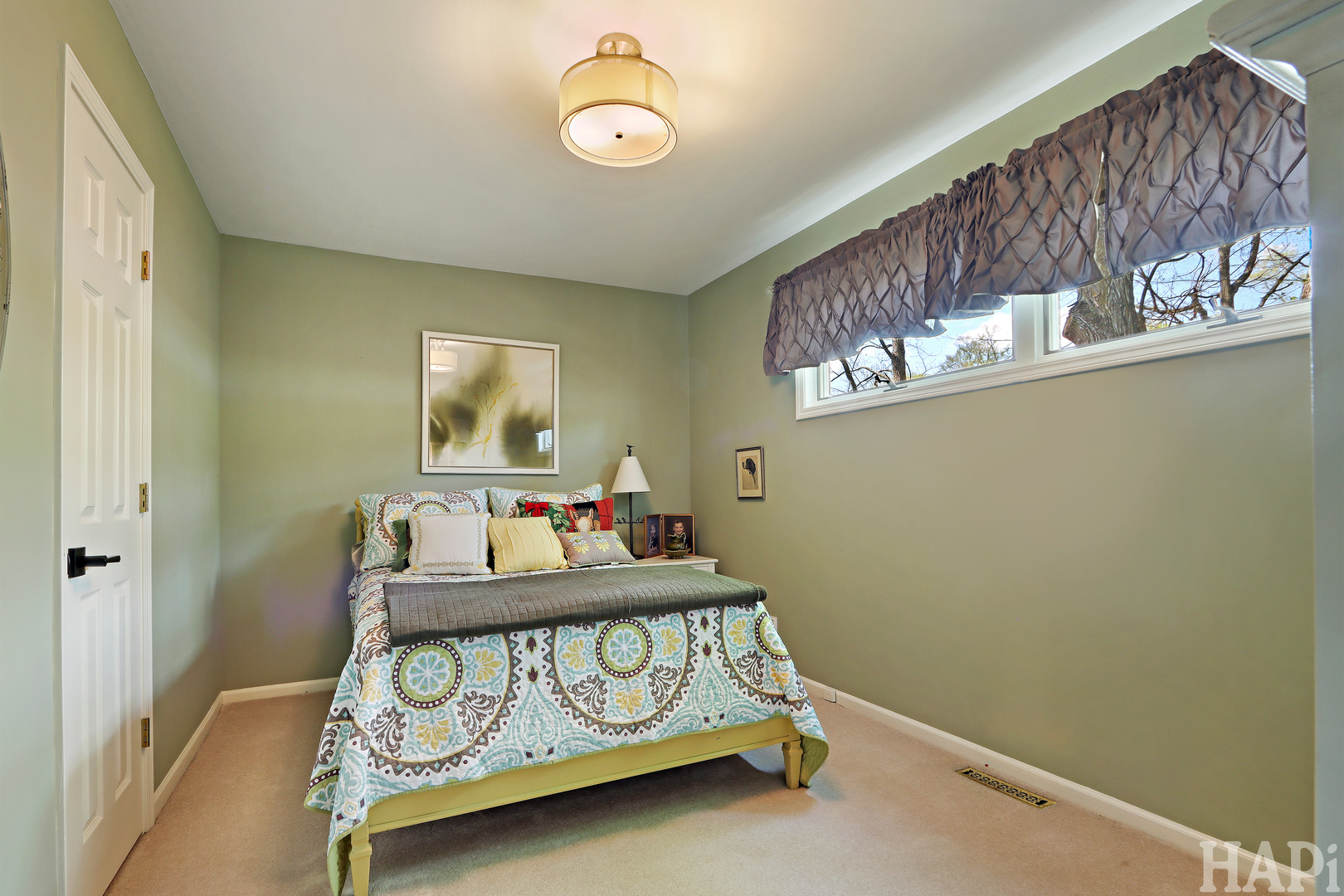 4403 Roberts Road, Island Lake, IL 60042