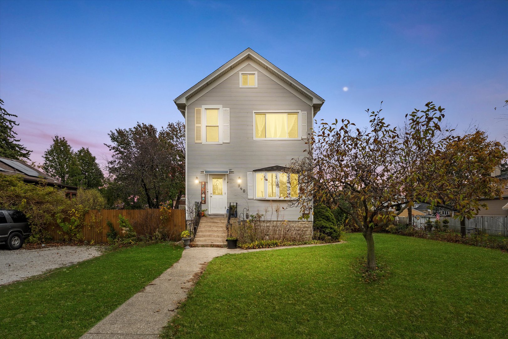 940 Troost Avenue, Forest Park, IL 60130