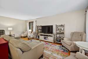 213 Fox Run Drive, Elwood, IL 60421