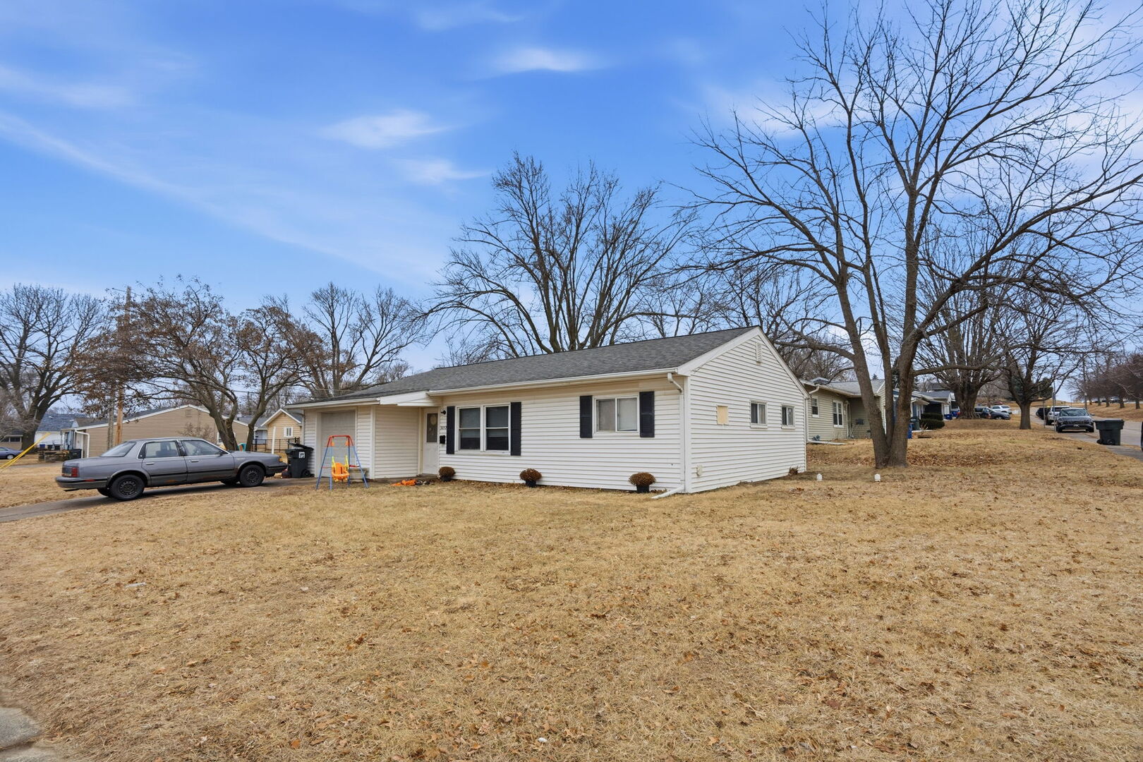 3852 Marquette Street, Davenport, IA 52806