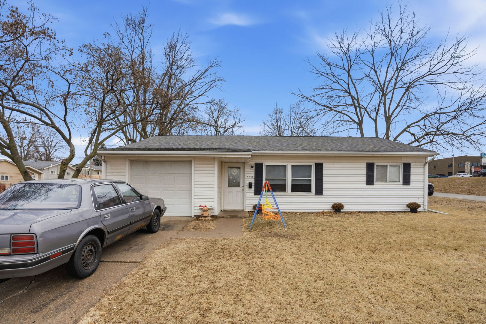 3852 Marquette Street, Davenport, IA 52806