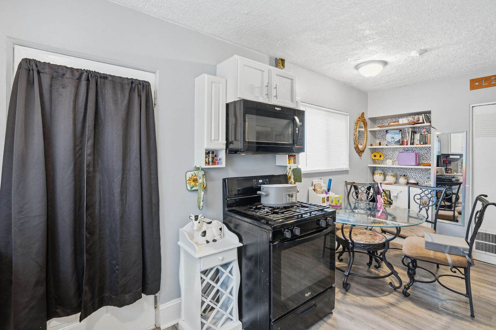 3852 Marquette Street, Davenport, IA 52806