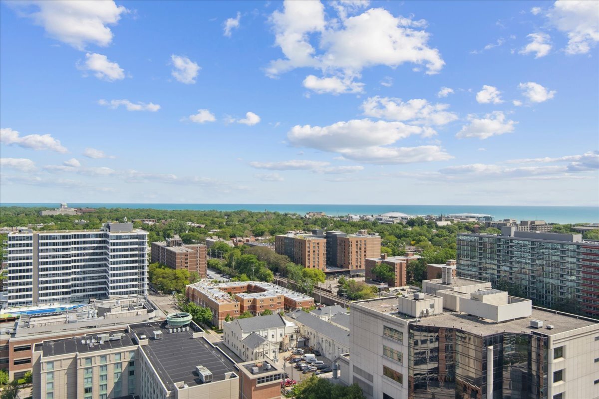 1720 Maple Avenue #2240, Evanston, IL 60201