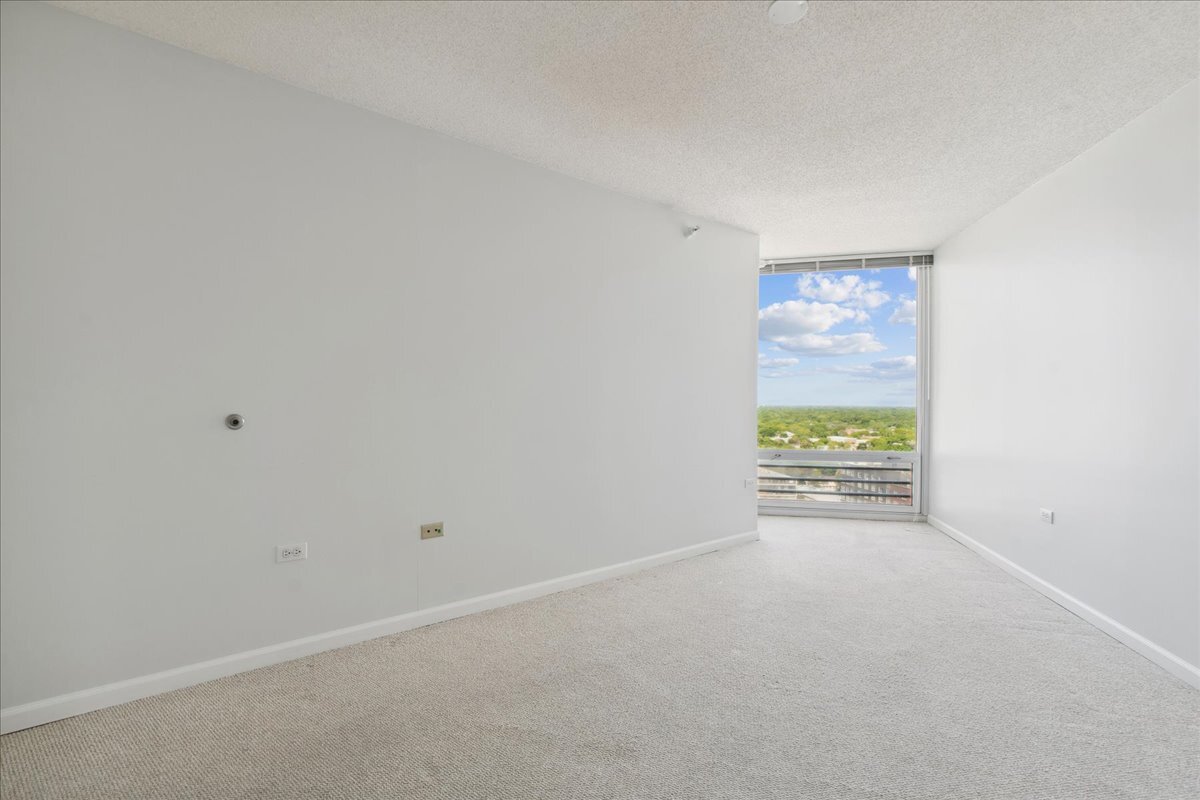 1720 Maple Avenue #2240, Evanston, IL 60201