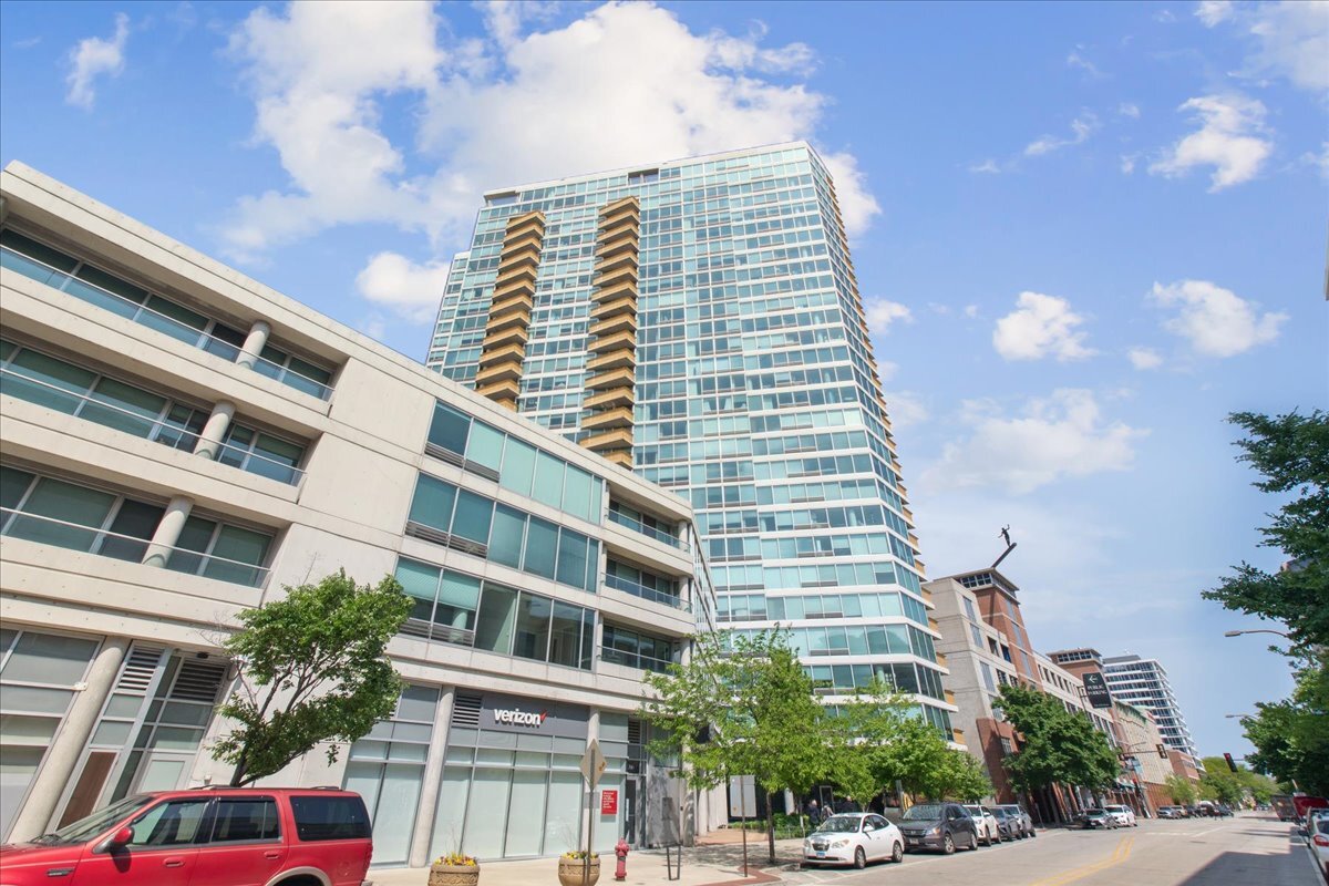 1720 Maple Avenue #2240, Evanston, IL 60201