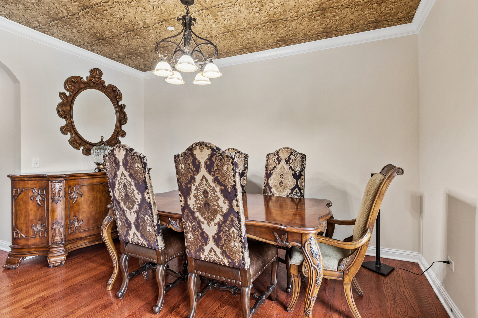 4147 Royal Mews Circle #204, Naperville, IL 60564