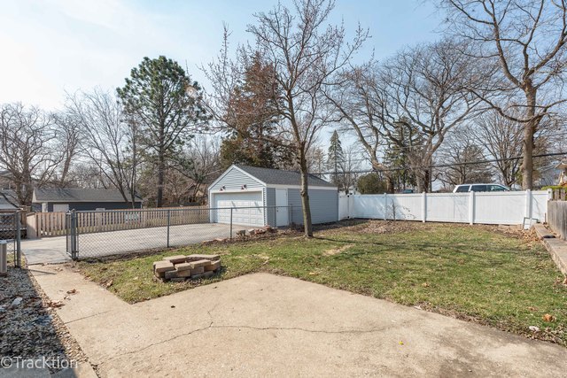 4334 Washington Street, Downers Grove, IL 60515