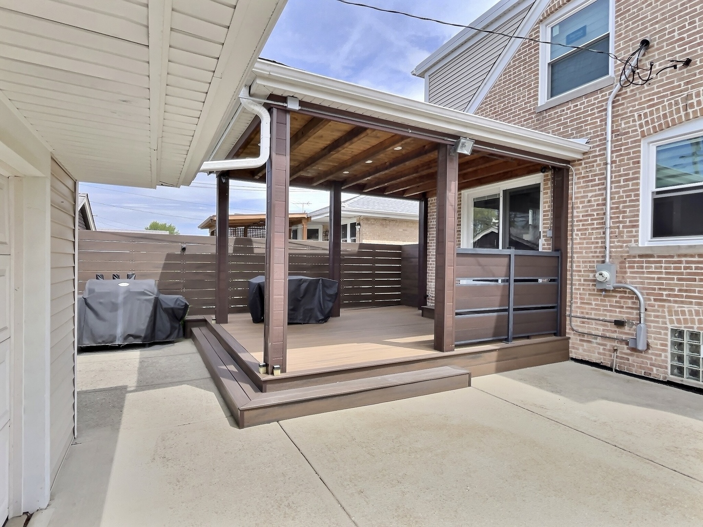 4908 N Nagle Avenue, Chicago, IL 60630