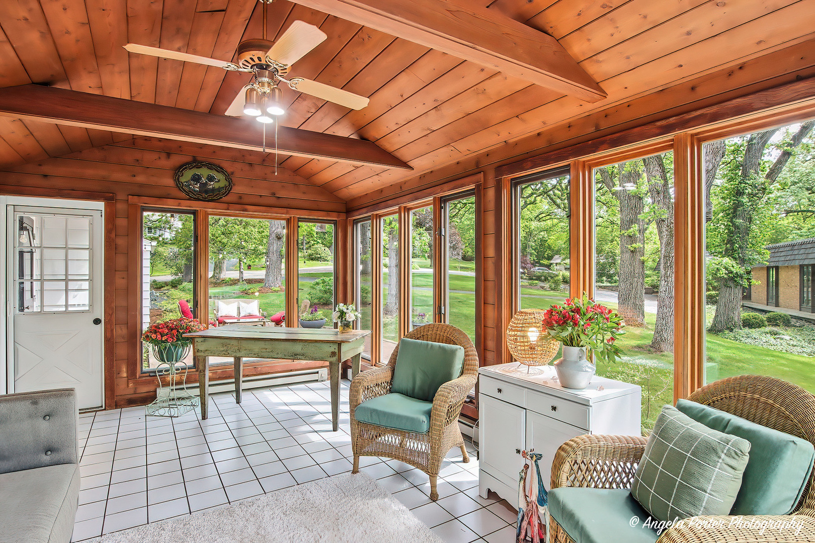 15 Willet Way, Trout Valley, IL 60013