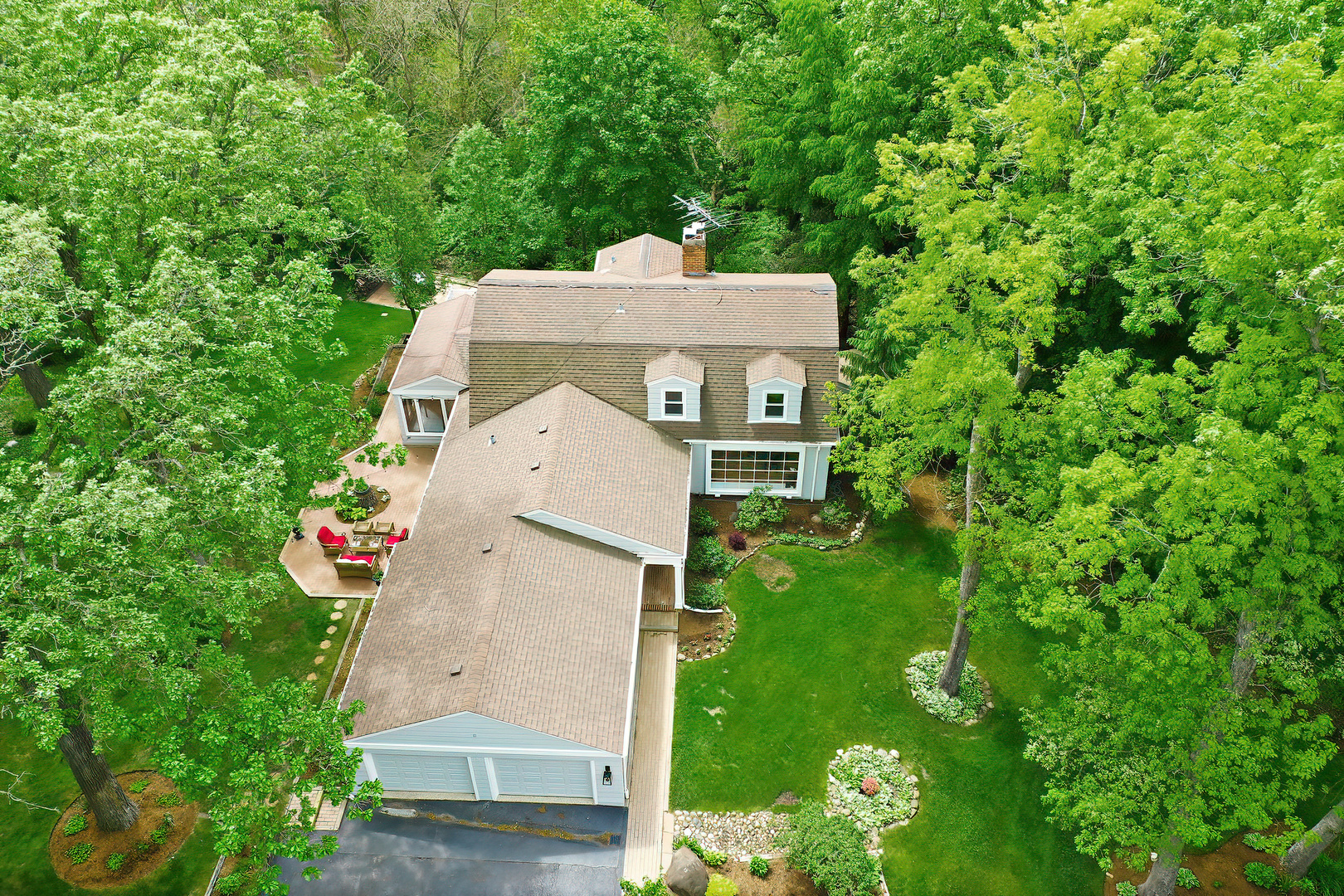 15 Willet Way, Trout Valley, IL 60013