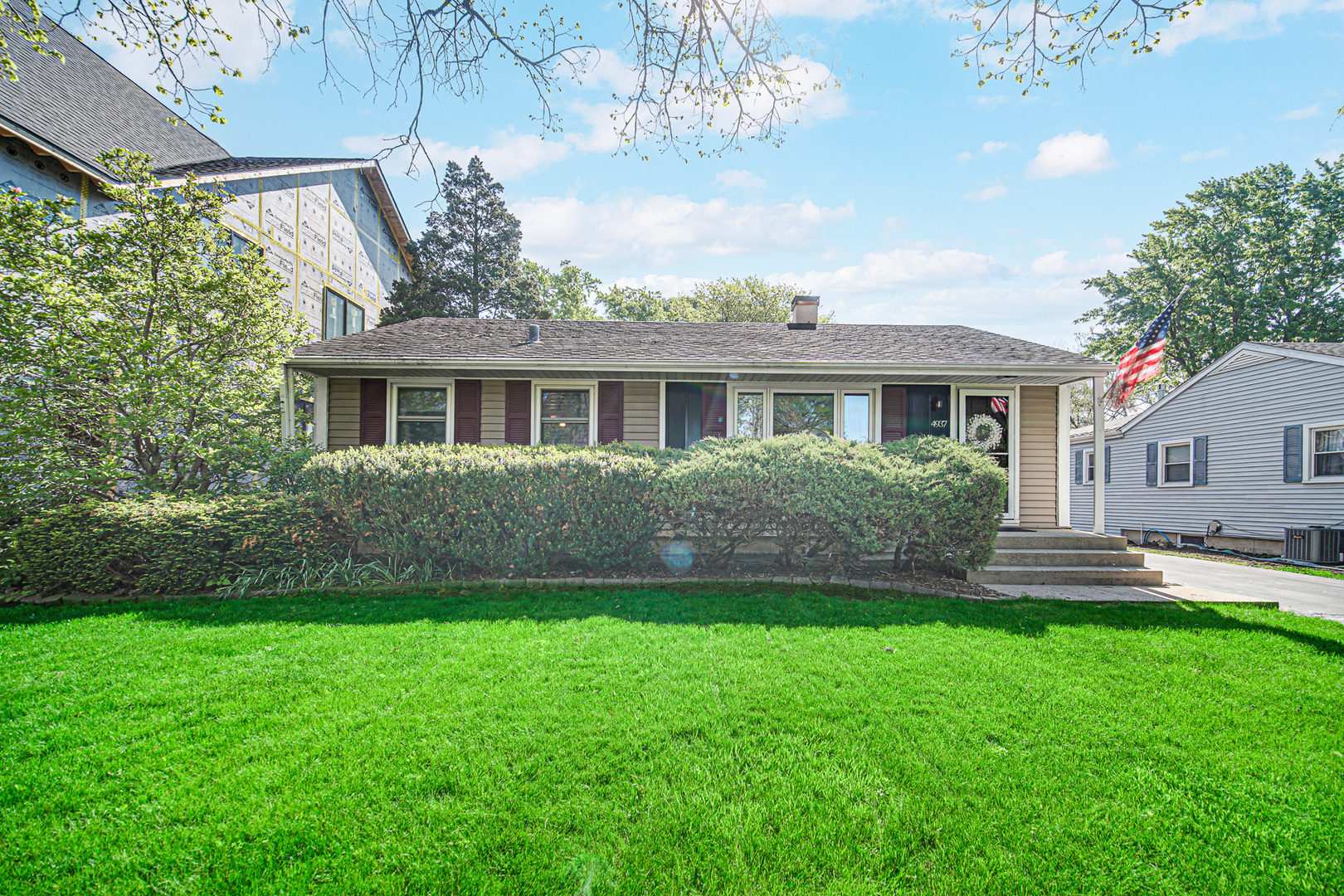 4937 WOODWARD Avenue, Downers Grove, IL 60515