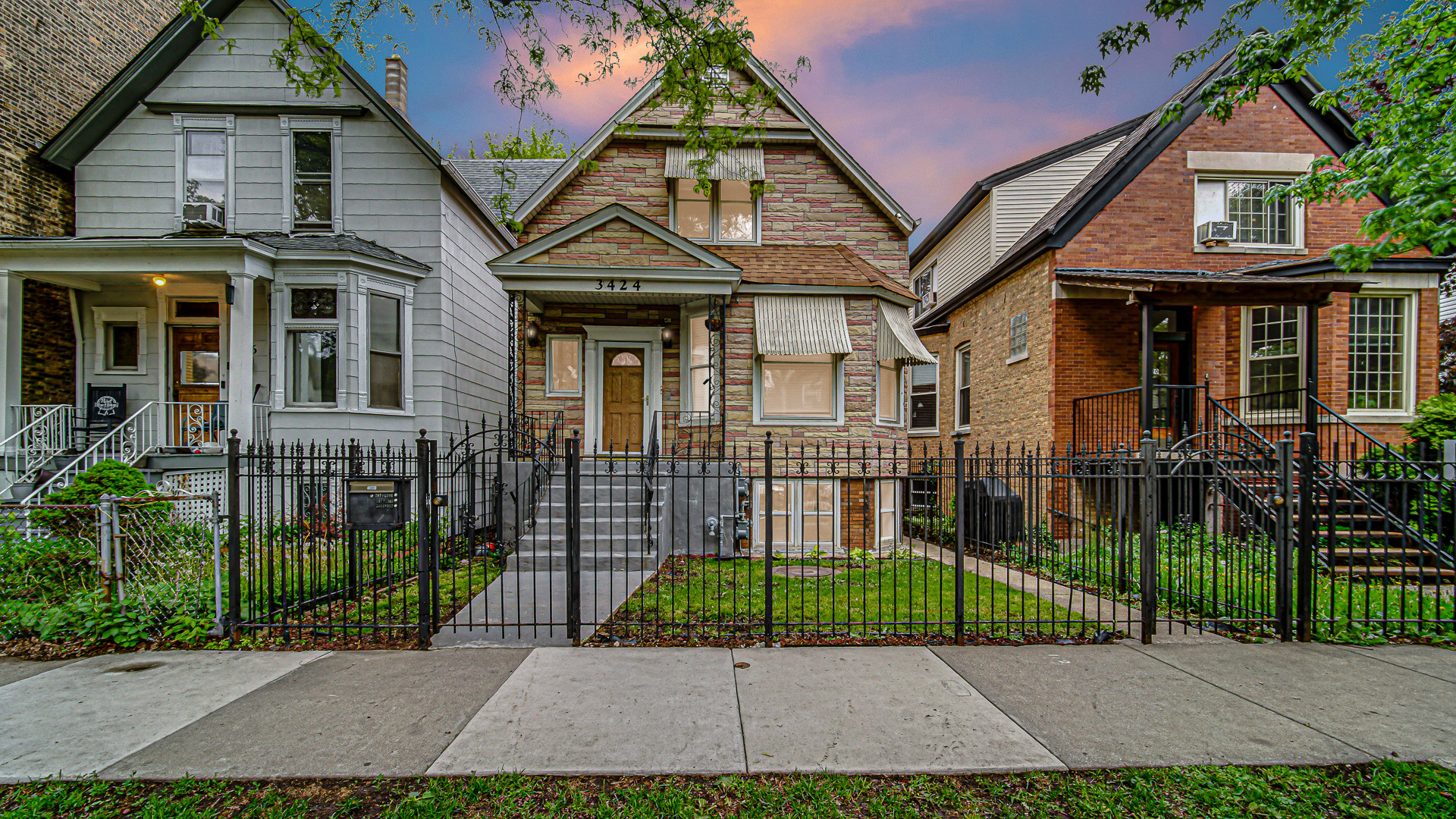 3424 W Parker Avenue, Chicago, IL 60647
