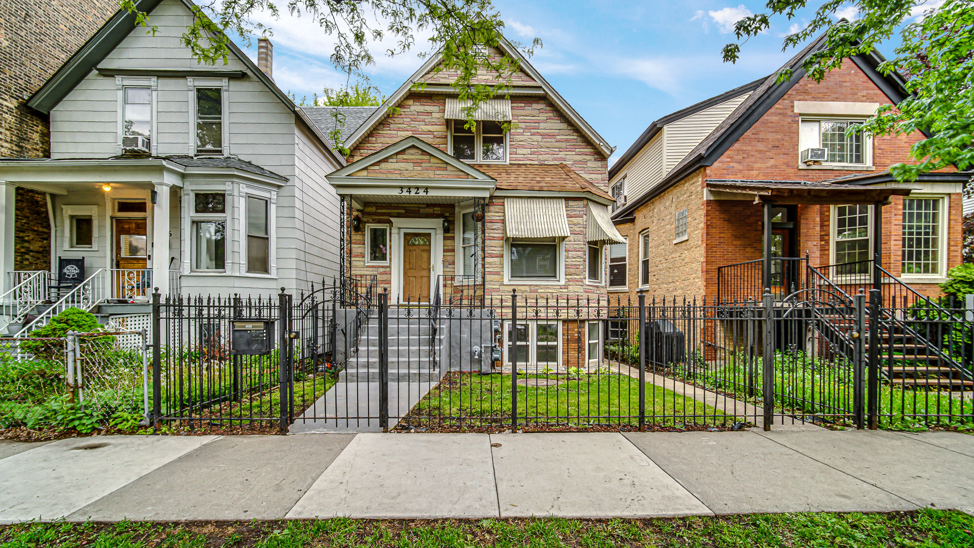 3424 W Parker Avenue, Chicago, IL 60647