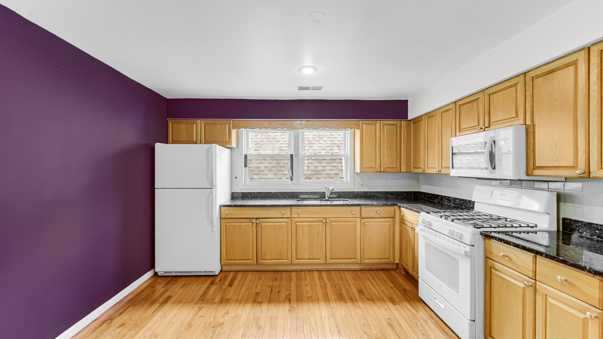3424 W Parker Avenue, Chicago, IL 60647