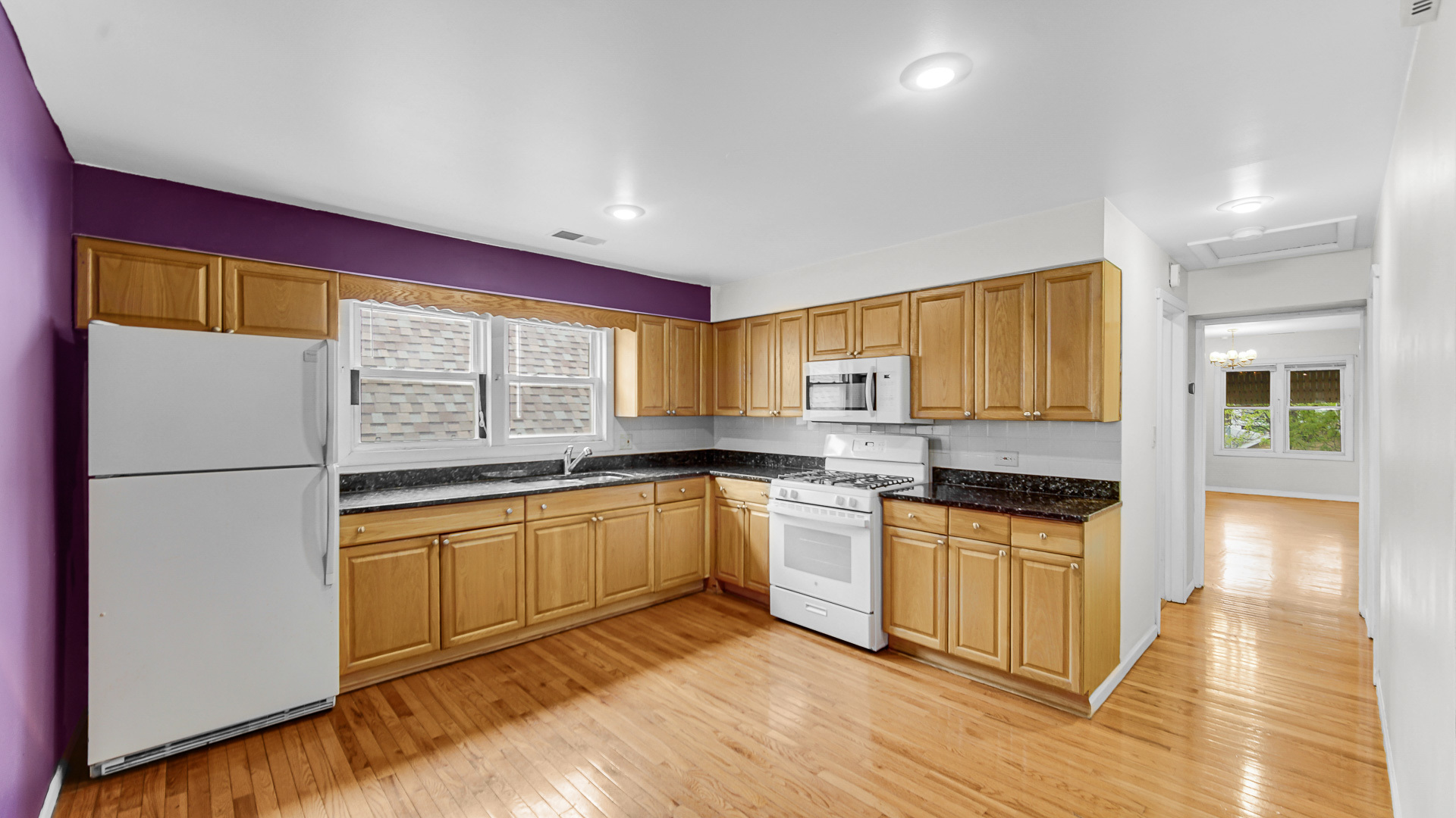 3424 W Parker Avenue, Chicago, IL 60647