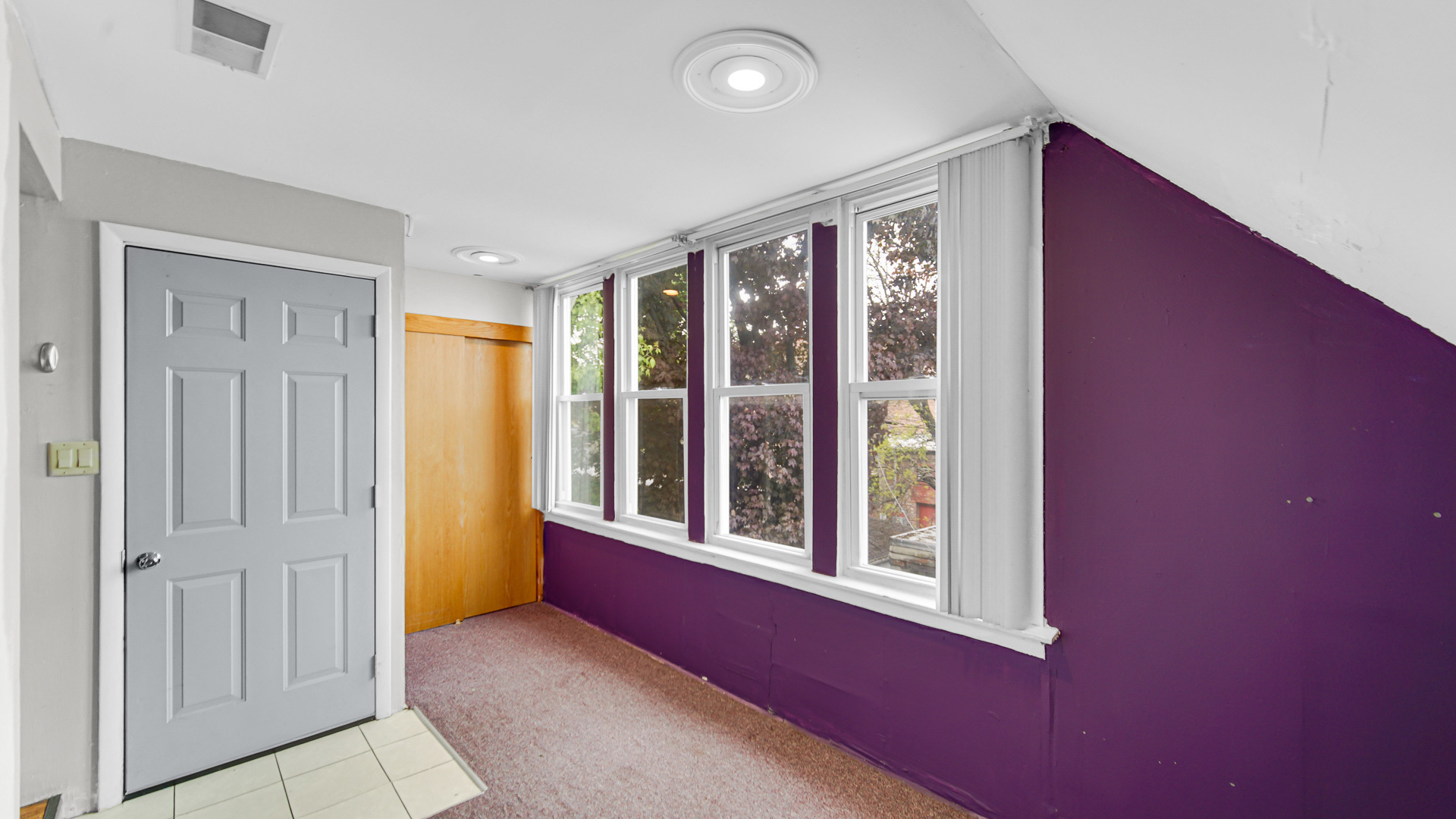 3424 W Parker Avenue, Chicago, IL 60647