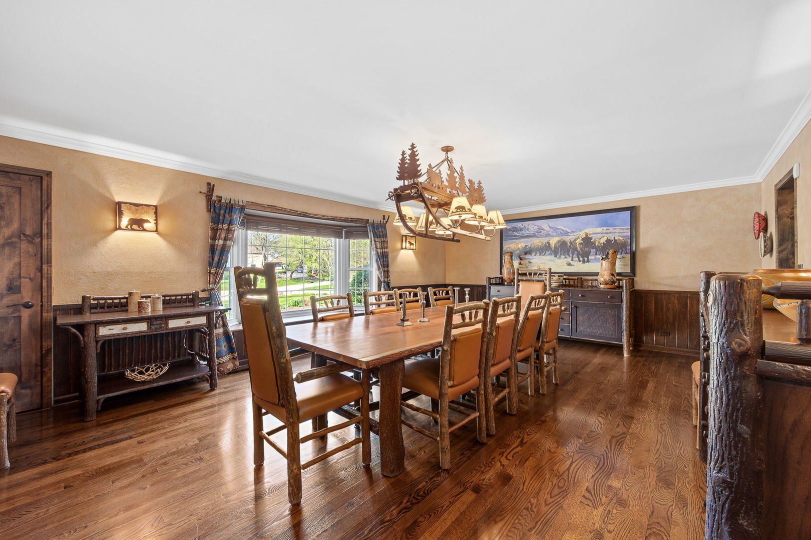 10 Elm Street, Hawthorn Woods, IL 60047
