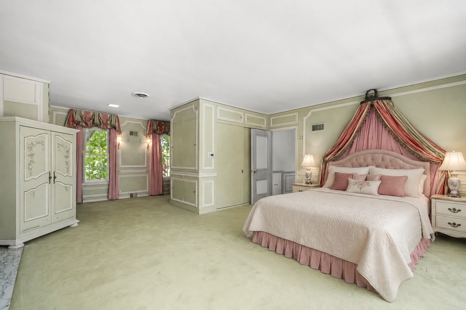 33W451 Surrey Road, Wayne, IL 60184