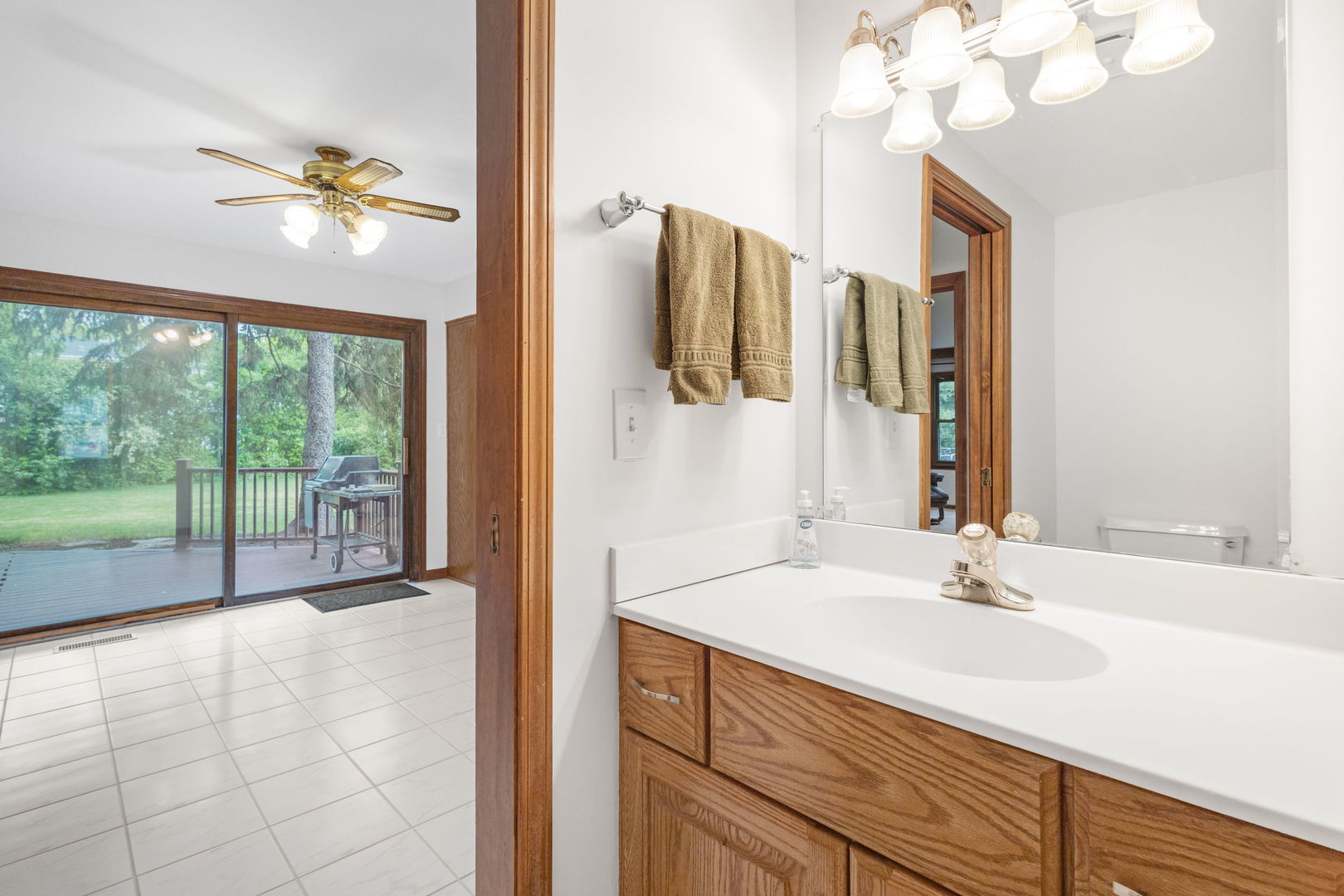 648 62nd Court, Downers Grove, IL 60516