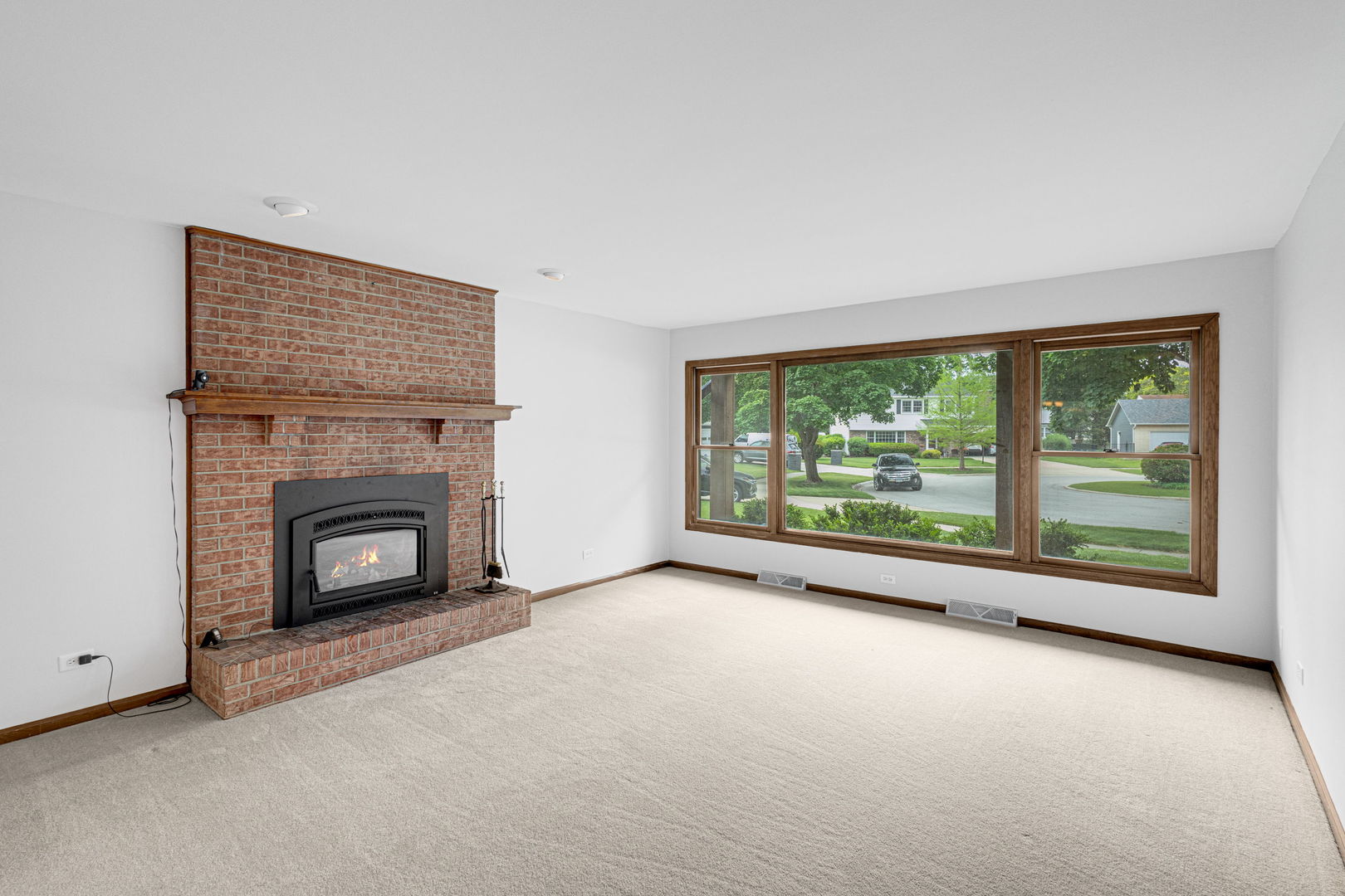 648 62nd Court, Downers Grove, IL 60516